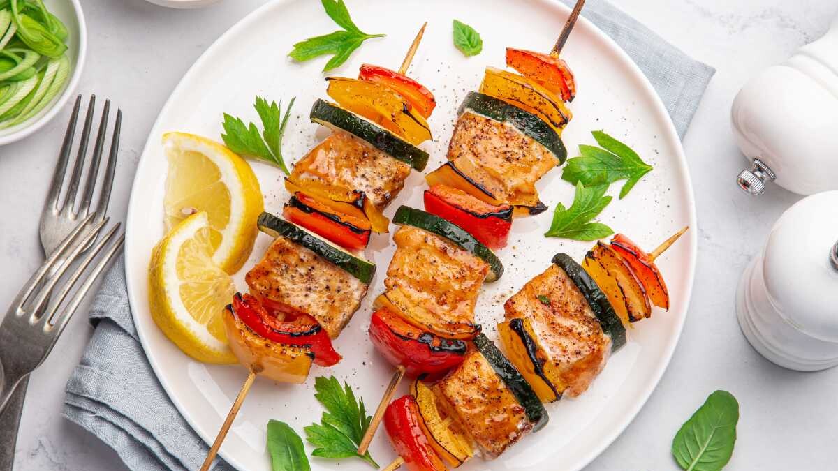 brochetas de salmón receta