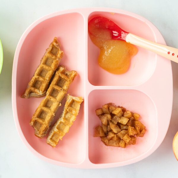 Gofres de manzana sin azúcar para bebés y niños