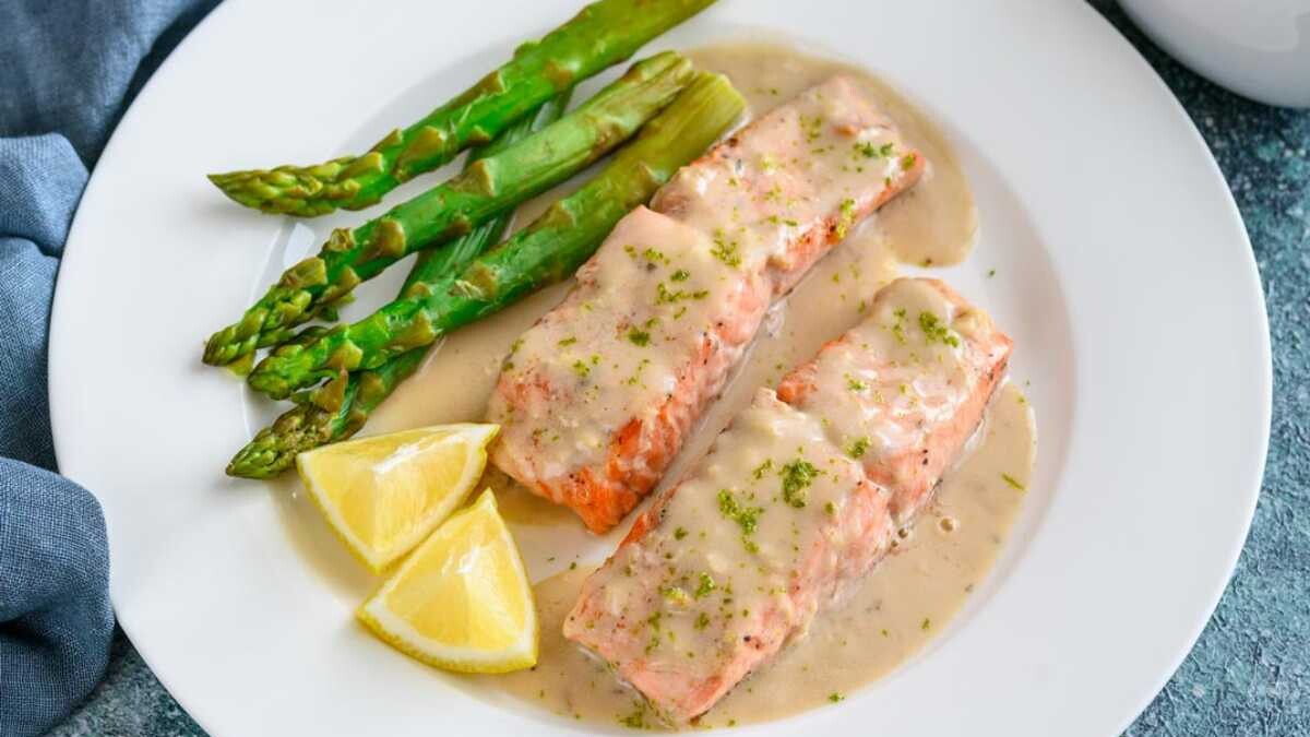 salmón con leche de coco