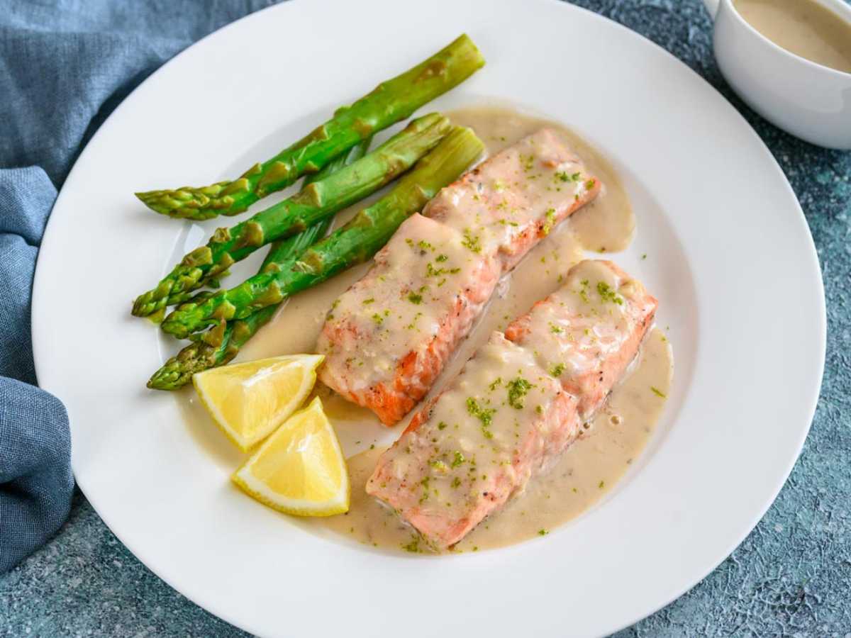 salmón con leche de coco