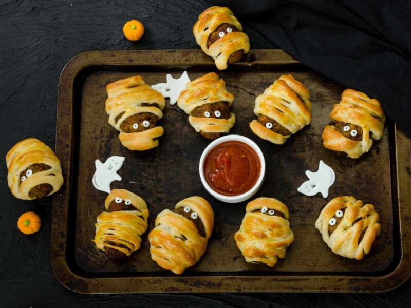 Momias canapés para Halloween