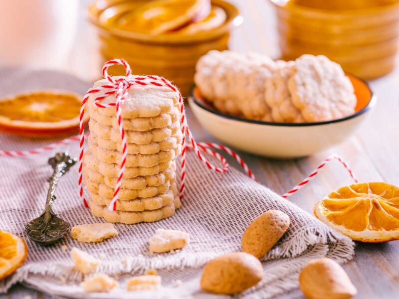 Galletas caseras con naranja y almendras