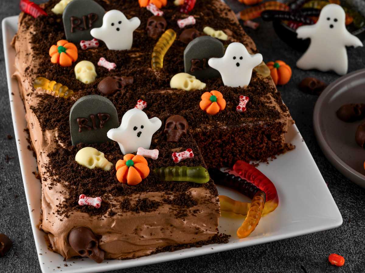Tarta cementerio de chocolate para Halloween