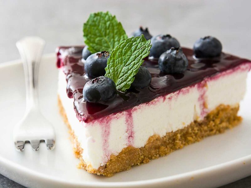 tarta con mermelada de arándanos