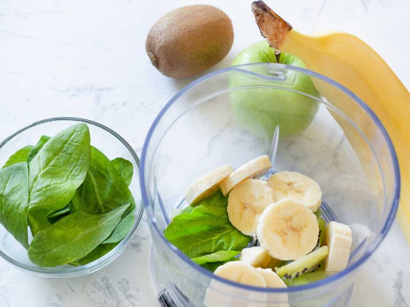 batido de kiwi manzana plátano y espinacas