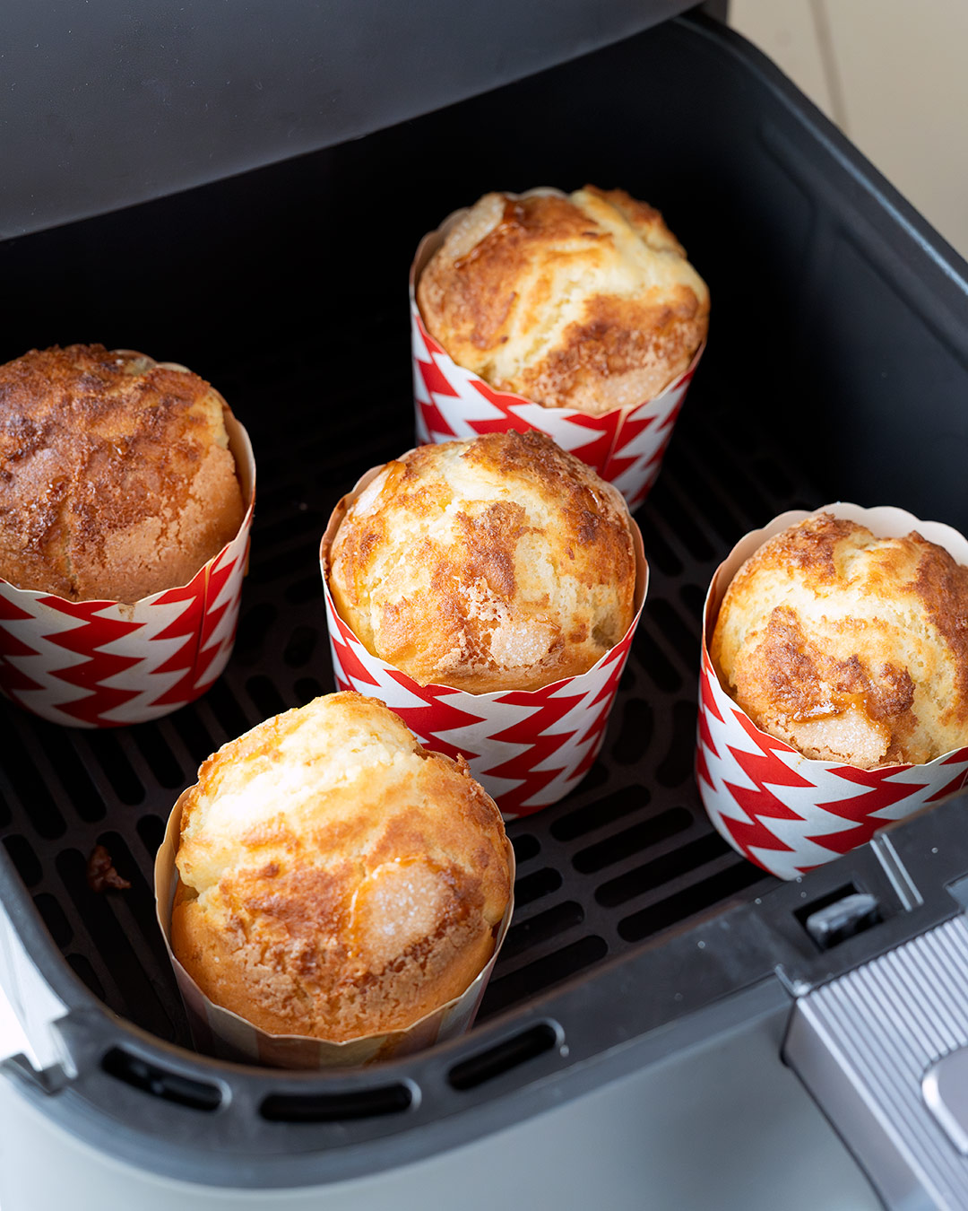 Magdalenas de pueblo en freidora de aire