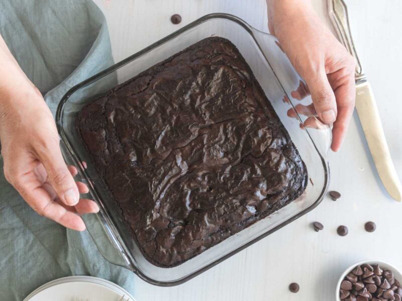 cocinar brownies en airfryer