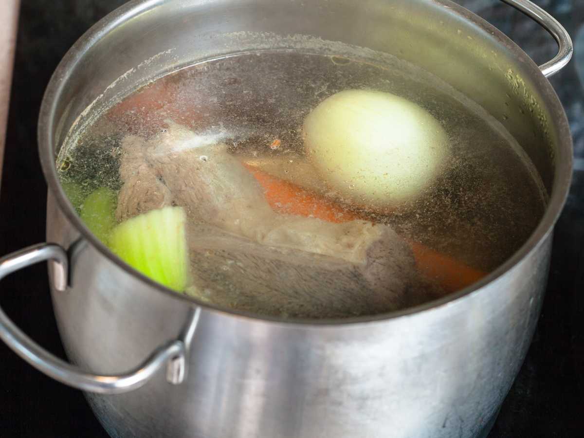 caldoo huesos receta Estofado Irlandés con cerveza Guinness (Irish Stew)