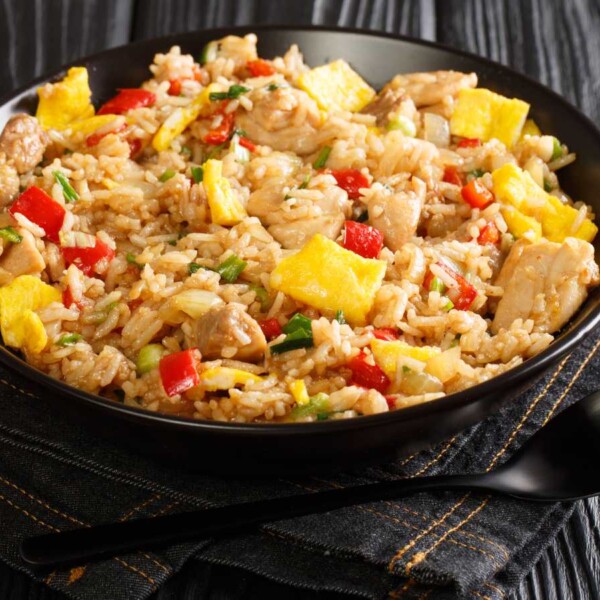 Cómo hacer arroz chaufa peruano