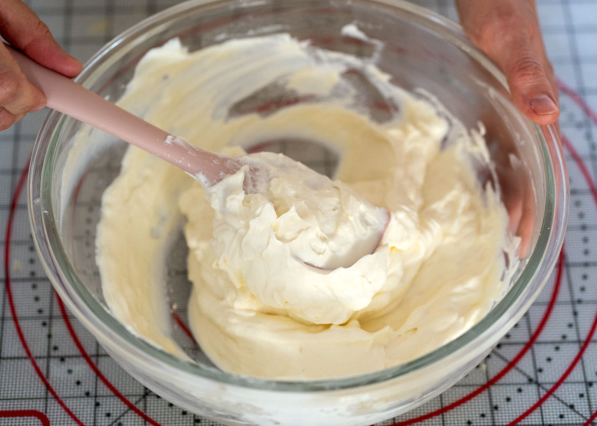 crema mascarpone 00054 Bizcocho de fresas y queso mascarpone