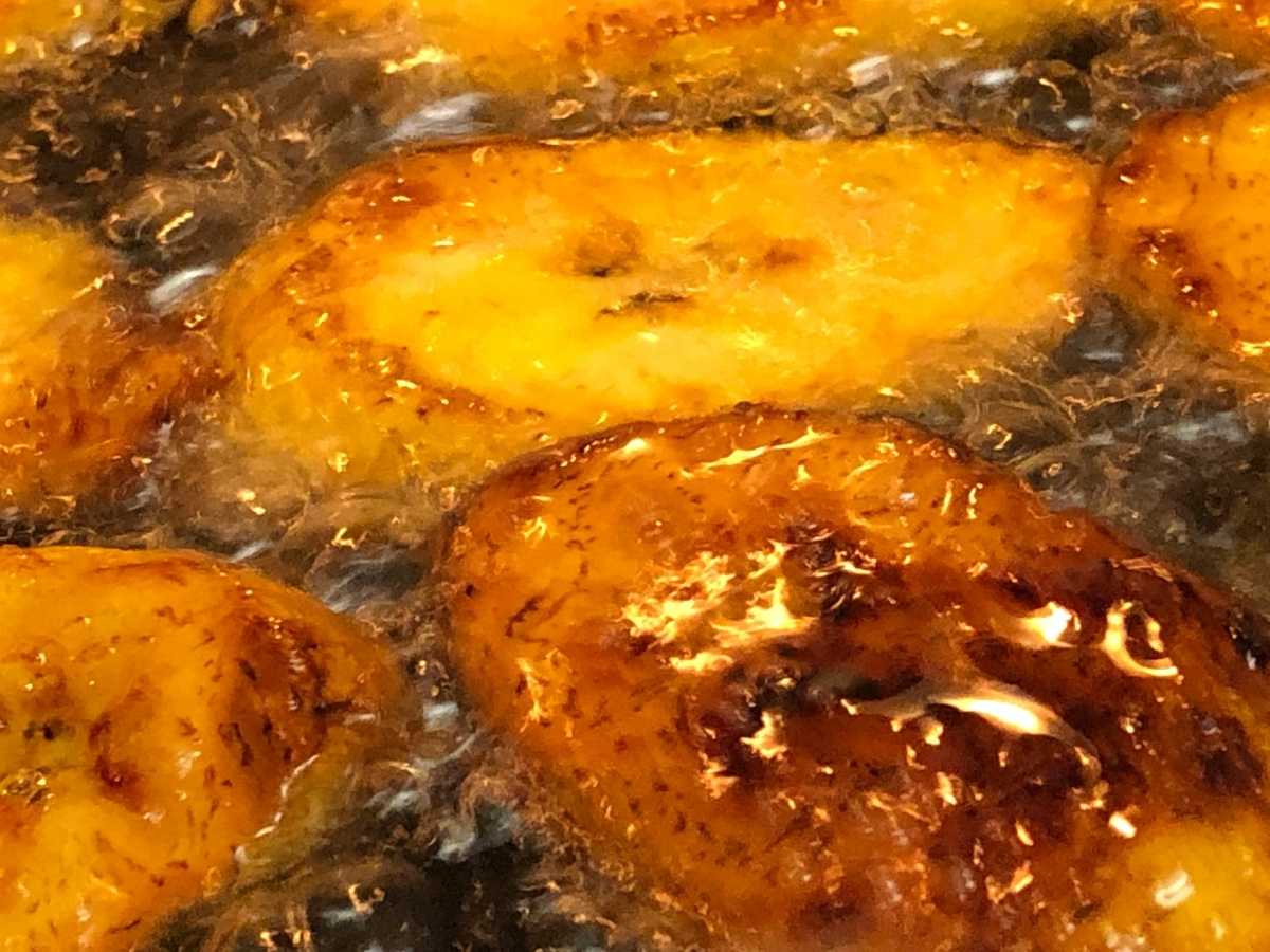 freir platano Plátanos machos fritos