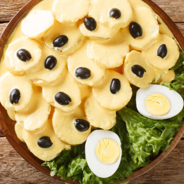 papa a la huancaina peruana