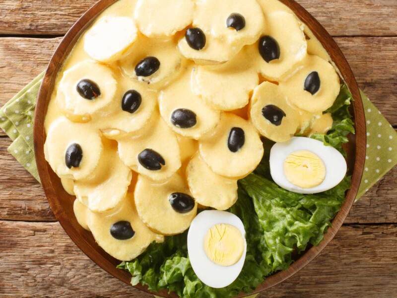 papa a la huancaina peruana