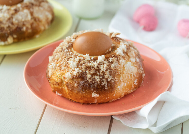 Mona de Pascua tradicional