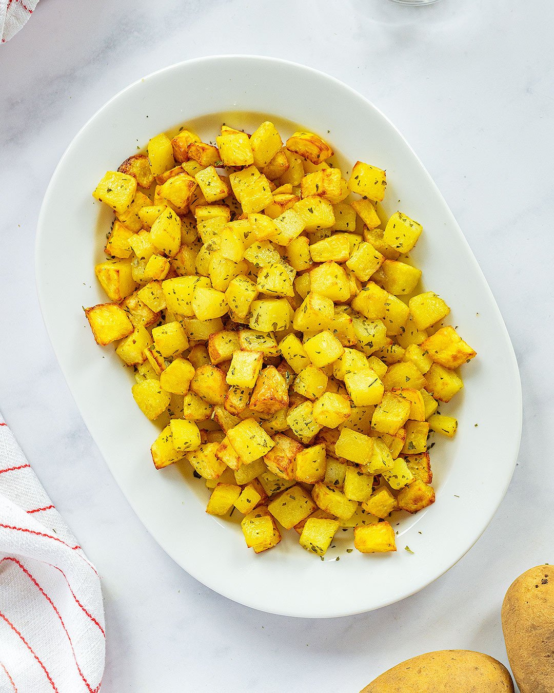 patatas fritas cubos crujientes airfryer 00629 Patatas fritas crujientes en airfryer Patatas fritas crujientes en dados en freidora de aire