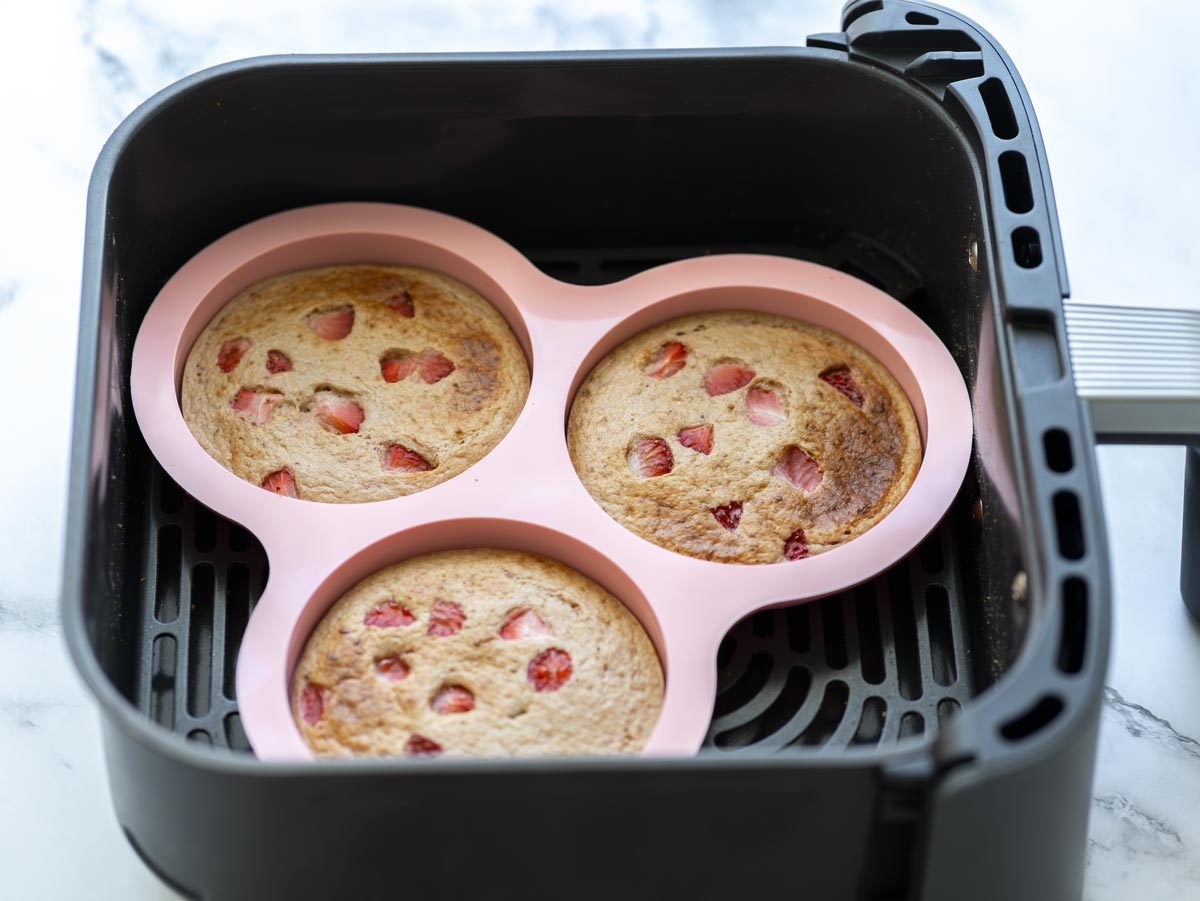 tortitas de fresa y avena en airfryer receta - Tortitas de avena y fresas en freidora de aire, fáciles y sanas